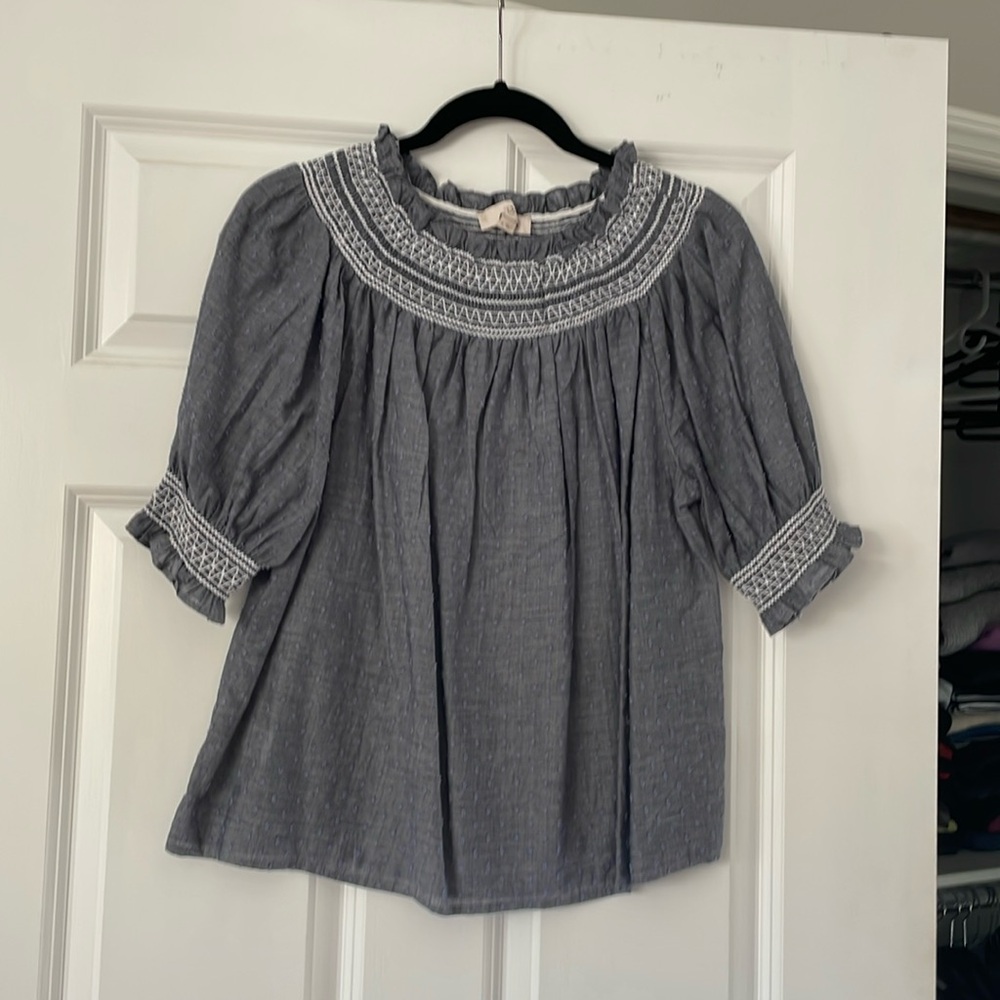 Women’s Smocked Yoke Peasant Top - Gray